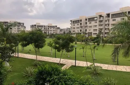 Apartment - 3 Bedrooms - 3 Bathrooms for sale in Madinaty - Cairo