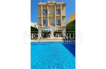 فيلا - 4 غرف نوم - 4 حمامات للبيع في الشروق 2000 - كمبوندات الشروق - مدينة الشروق - القاهرة فيلا - 4 غرف نوم - 4 حمامات للبيع في الشروق 2000 - كمبوندات الشروق - مدينة الشروق - القاهرة