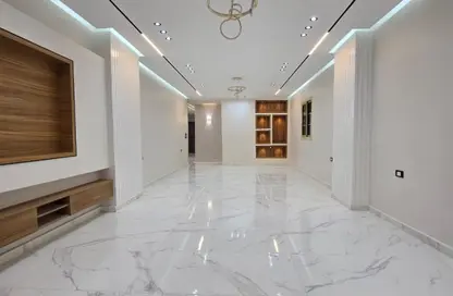 Apartment - 3 Bedrooms - 2 Bathrooms for sale in Hadayek El Ahram - Giza