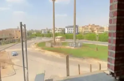 شقة - 3 غرف نوم - 4 حمامات للبيع في غرب الجولف - كمبوندات القطامية - القطامية - مدينة القاهرة الجديدة - القاهرة