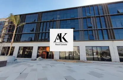 Office Space - Studio - 1 Bathroom for sale in Lake View Residence - 5th Settlement Compounds - The 5th Settlement - New Cairo City - Cairo