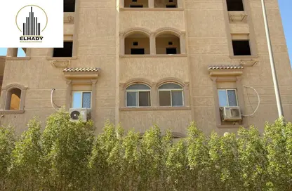 بناية كاملة - 8 غرف نوم - 8 حمامات للبيع في الاندلس العائلي - حى الاندلس - مدينة القاهرة الجديدة - القاهرة