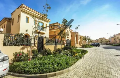 Villa - 4 Bedrooms - 3 Bathrooms for sale in Hyde Park - 5th Settlement Compounds - The 5th Settlement - New Cairo City - Cairo