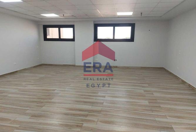 8106980 - Property Image 2