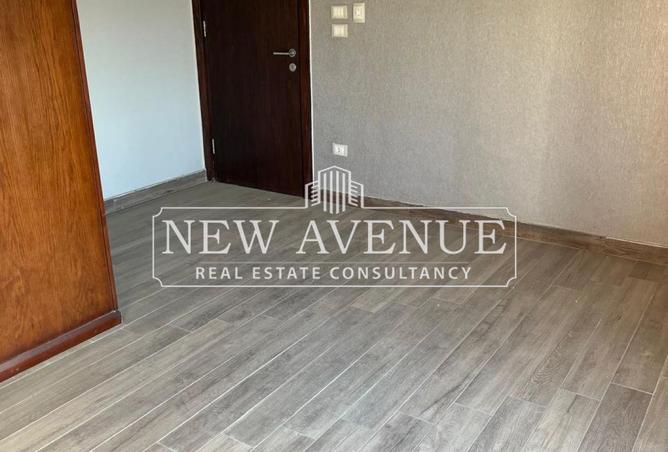 8212275 - Property Image 3