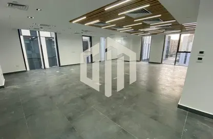 Office Space - Studio - 2 Bathrooms for sale in Hyde Park - New Cairo City - Cairo