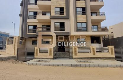 Apartment - 3 Bedrooms - 2 Bathrooms for sale in South Lotus - El Lotus - New Cairo City - Cairo