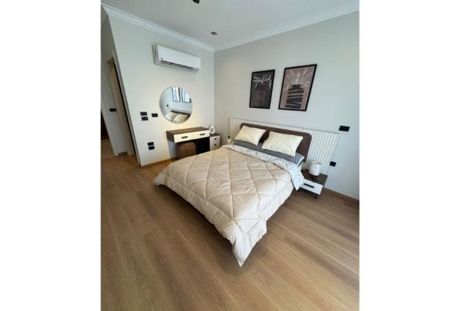 8453050 - Property Image 2