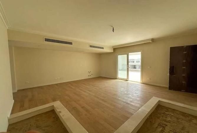 7976980 - Property Image 2