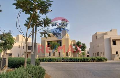 فيلا - 3 غرف نوم - 5 حمامات للبيع في أو ويست - كمبوندات 6 أكتوبر - مدينة 6 أكتوبر - الجيزة
