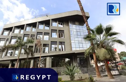 طابق كامل - استوديو - 8 حمامات للايجار في سرايات المعادي - حي المعادي - القاهرة