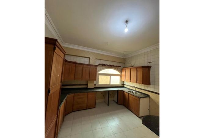 8227939 - Property Image 2