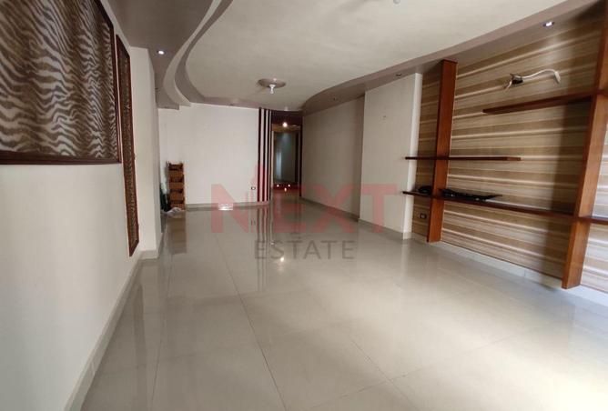 8170769 - Property Image 2