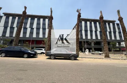 Office Space - Studio - 3 Bathrooms for rent in Park St. - Ring Road - The 5th Settlement - New Cairo City - Cairo