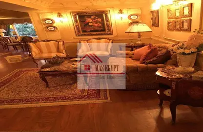 شقة - 4 غرف نوم - 3 حمامات للبيع في شارع ميدان الصحابه - الدقي - الجيزة