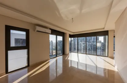 Apartment - 2 Bedrooms - 2 Bathrooms for sale in Park Side Residence - Zed Towers - Sheikh Zayed Compounds - Sheikh Zayed City - Giza