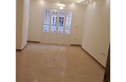 Apartment - 3 Bedrooms - 2 Bathrooms for sale in Miami - Hay Awal El Montazah - Alexandria