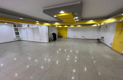 Shop - Studio - 1 Bathroom for rent in Nasr City - Cairo