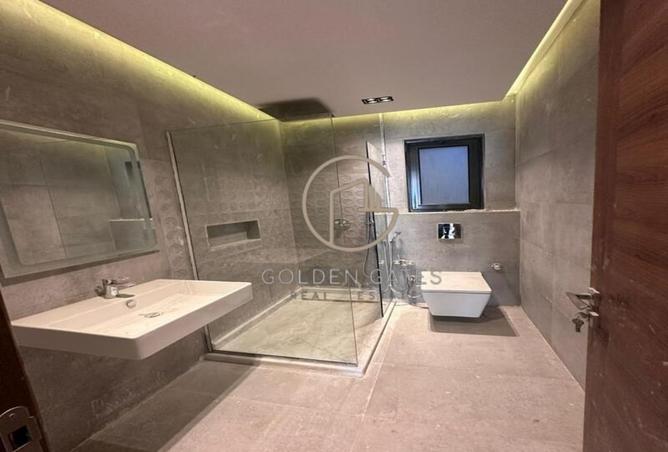 8379808 - Property Image 3