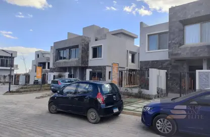 Apartment - 3 Bedrooms - 1 Bathroom for sale in Sun Capital - Fayoum Desert road - 6 October City - Giza