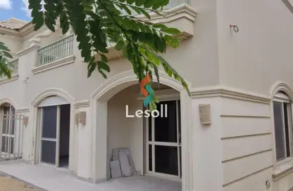 فيلا - 3 غرف نوم - 4 حمامات للايجار في الباتيو - الطريق الدائري - مدينة 6 أكتوبر - الجيزة