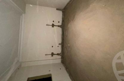 Apartment - 4 Bedrooms - 3 Bathrooms for sale in Touristic Zone - Al Motamayez District - 6 October City - Giza