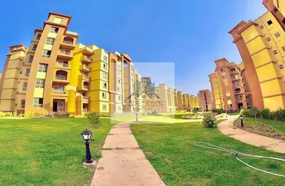Apartment - 2 Bedrooms - 1 Bathroom for sale in Degla Palms - Al Wahat Road - 6 October City - Giza