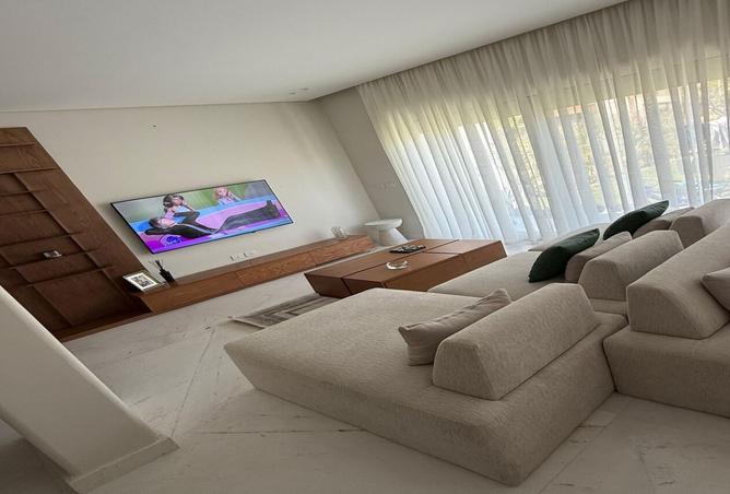 8440201 - Property Image 2