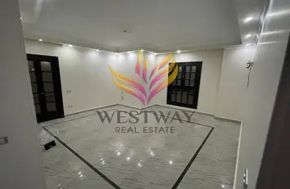 Apartment - 3 Bedrooms - 3 Bathrooms for rent in Beverly Hills Road - 17th District - Sheikh Zayed City - Giza