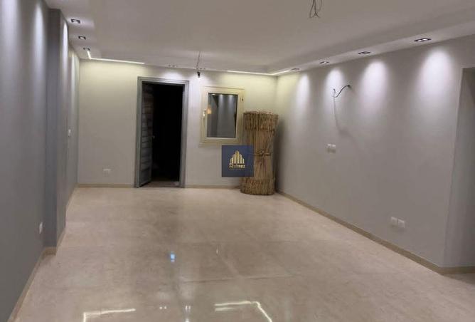 8409456 - Property Main Image