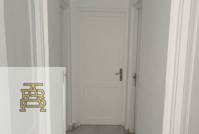 8554033 - Property Image 2