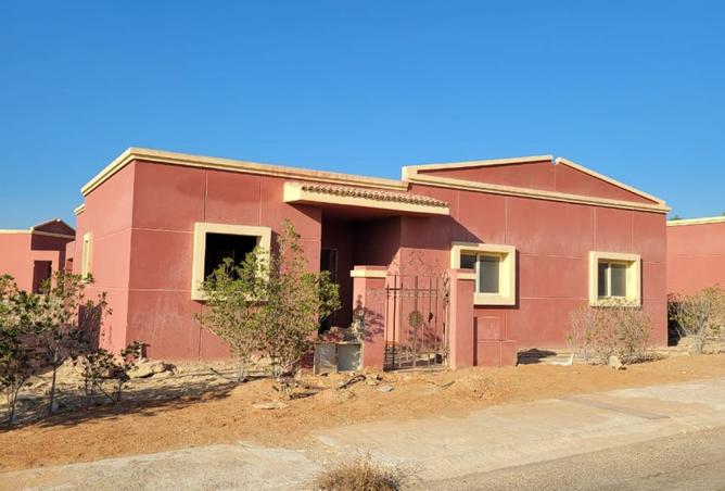 8194030 - Property Image 3