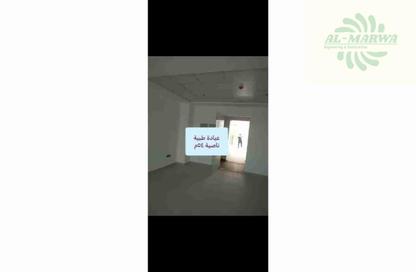 عيادة - استوديو - 2 حمامات للايجار في روضة زايد - الحي الثاني عشر - الشيخ زايد - الجيزة