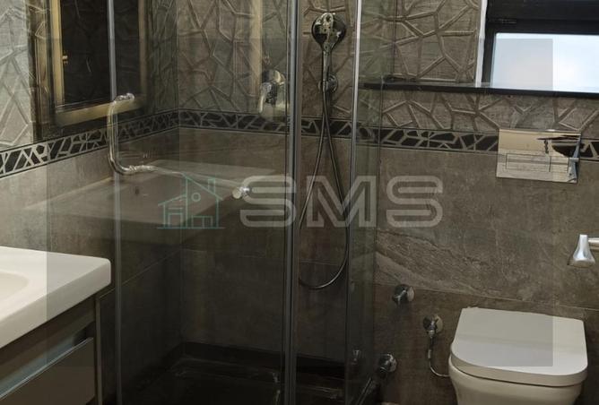 8240049 - Property Image 3