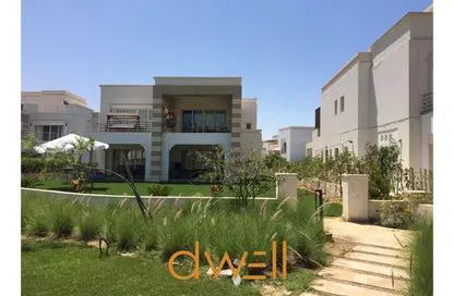 فيلا - 5 غرف نوم - 4 حمامات للبيع في مراسي - سيدي عبد الرحمن - الساحل الشمالي