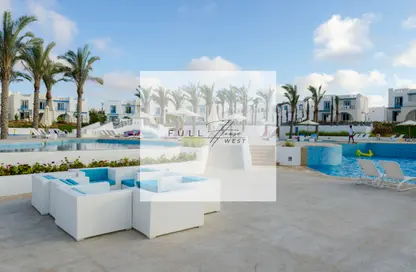 Chalet - 2 Bedrooms - 2 Bathrooms for sale in Mountain View - Ras Al Hekma - North Coast
