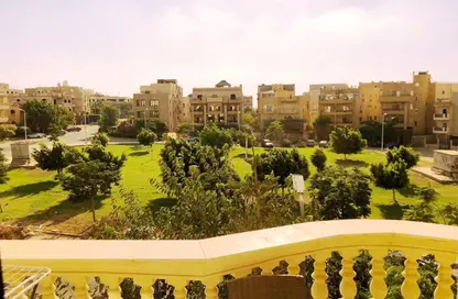 دوبلكس - 3 غرف نوم - 3 حمامات للايجار في حى جنوب الاكايمية - مدينة القاهرة الجديدة - القاهرة