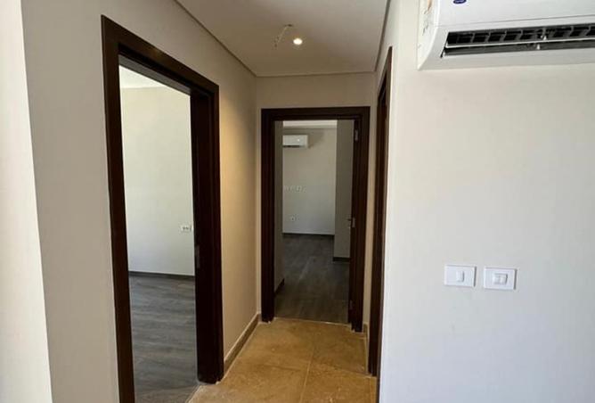 8364033 - Property Image 2