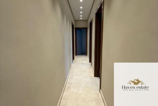 8521690 - Property Image 2