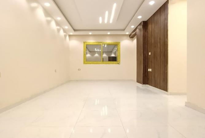 8375174 - Property Main Image