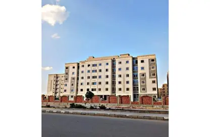 Apartment - 3 Bedrooms - 1 Bathroom for sale in Ard Al Mokhabarat - Hadayek October - 6 October City - Giza