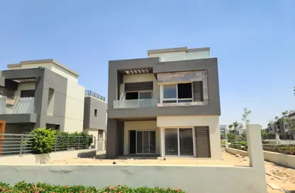 Villa - 4 Bedrooms - 5 Bathrooms for sale in Hyde Park - 5th Settlement Compounds - The 5th Settlement - New Cairo City - Cairo