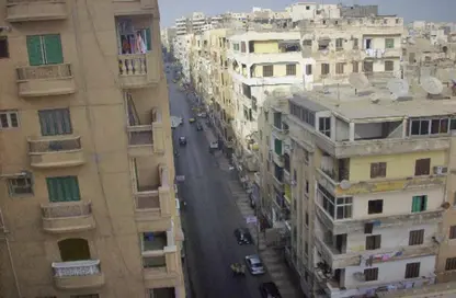 شقة - 3 غرف نوم - 2 حمامات للبيع في كامب شيزار - حي وسط - الاسكندرية