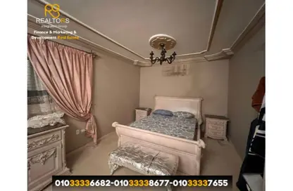 فيلا - 4 غرف نوم - 3 حمامات للبيع في شارع البستان - الحي التاسع - الشيخ زايد - الجيزة
