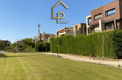 Townhouse - 4 Bedrooms - 4 Bathrooms for sale in New Giza - Cairo Alexandria Desert Road - 6 October City - Giza