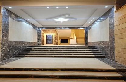 Apartment - 3 Bedrooms - 3 Bathrooms for sale in Al Hekma St. - Sheikh Zayed City - Giza