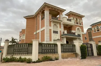 Penthouse - 7 Bedrooms - 7 Bathrooms for sale in Dyar Compound - 90 Street - The 5th Settlement - New Cairo City - Cairo