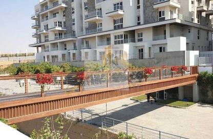 Apartment - 2 Bedrooms - 3 Bathrooms for sale in Mountain View iCity - 5th Settlement Compounds - The 5th Settlement - New Cairo City - Cairo