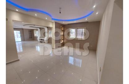 Apartment - 3 Bedrooms - 2 Bathrooms for sale in Abbas Al Akkad St. - 1st Zone - Nasr City - Cairo