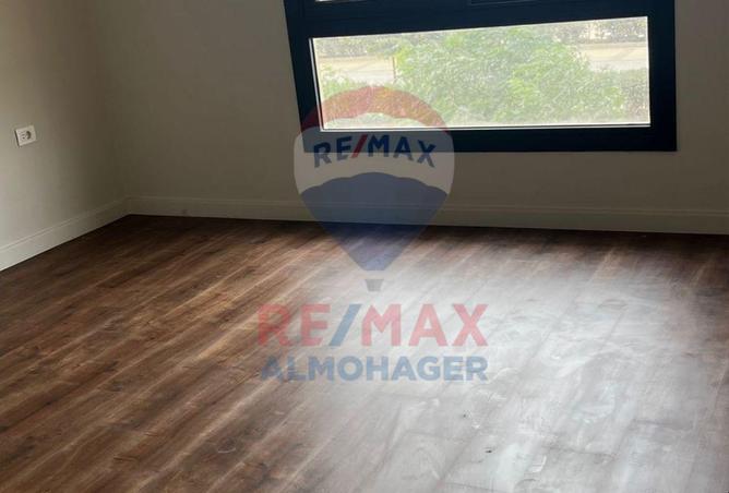 8526608 - Property Image 3